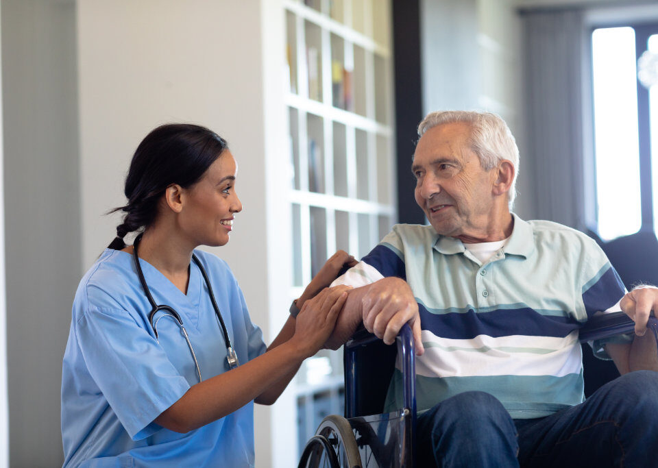 7 Signs Your Loved One May Need Skilled Nursing Care